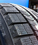 Шины бу R17 215 45 Bridgestone Blizzak VRX Москва