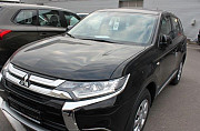 Mitsubishi Outlander 2.0 AT, 2017, внедорожник Санкт-Петербург