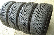 Шины бу 235 55 17 Goodyear Vector 4Seasons Москва