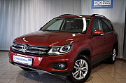 Volkswagen Tiguan 2.0 AT, 2014, внедорожник Санкт-Петербург