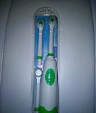 Электрическая зубная щетка новая Бердск