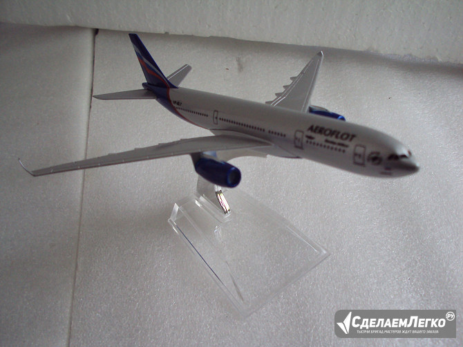 Модель самолёта Аэрофлот Российские Авиалинии Airbus 330 Airways Липецк - изображение 1