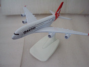 Модель самолёта Австралийской авиакомпании Qantas Airbus A380 Airways Липецк