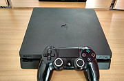 Sony PlayStation 4 slim 500g Омск