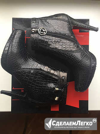 Ботинки left&right италия 39 размер кожа черные платформа каблук 10 ботильоны женские внутри кожаные Москва - изображение 1