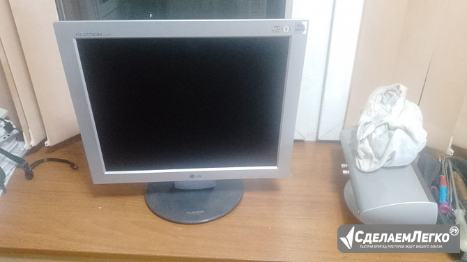 Монитор Lg flatron l1730s б.у. Сочи - изображение 1