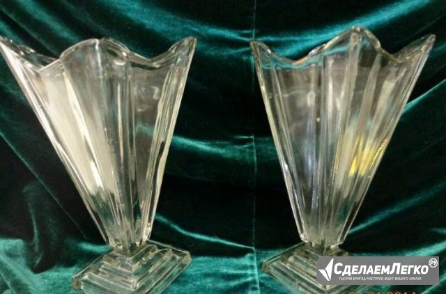 Старинные парные вазы стекло Саратов - изображение 1