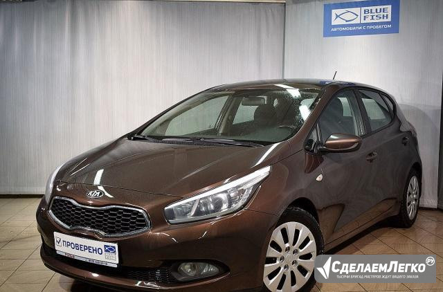 KIA ceed 1.6 МТ, 2012, хетчбэк Санкт-Петербург - изображение 1