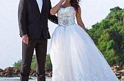 Продам свадебное платье. Размер 44-46 Хабаровск