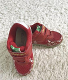 Фирменные кроссовки для девочки Оренбург