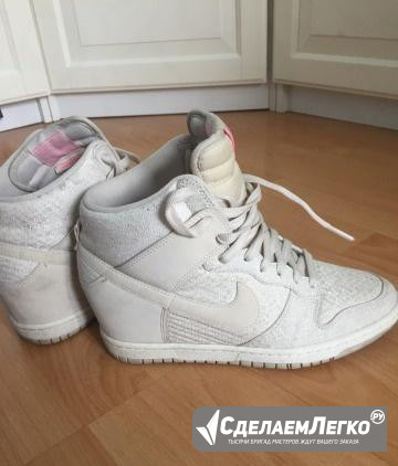 Кроссовки Nike Москва - изображение 1