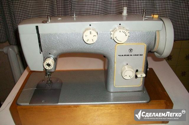 Швейная машинка Чайка 142 м с эл.приводом Лабытнанги - изображение 1