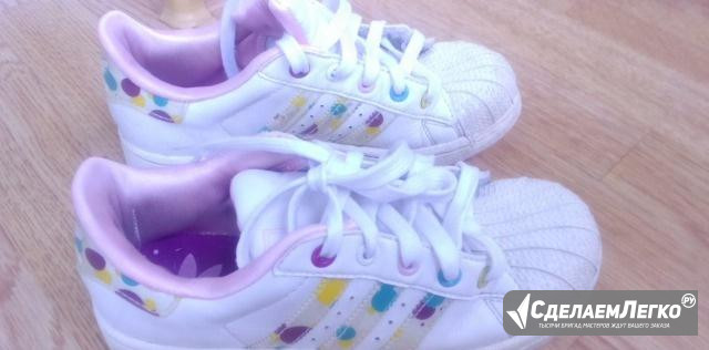 Кроссовки Adidas Москва - изображение 1