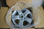 Новый Диск литой Suzuki 432006585027S Москва