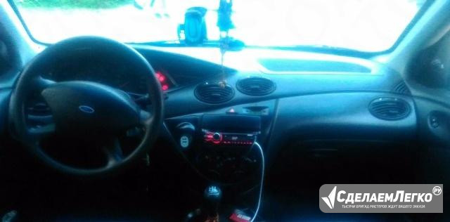 Ford Focus 1.6 МТ, 2001, седан Москва - изображение 1