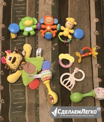 Погремушки, pigeon, жирафик sofi, fisher price Москва - изображение 1