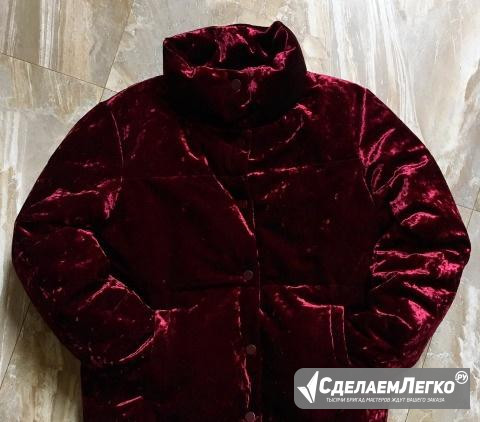 Бархатная бордовая куртка велюровая на молнии и кн Москва - изображение 1