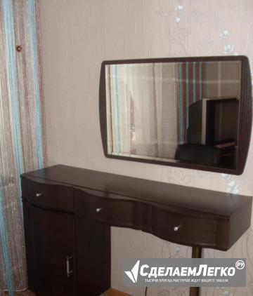 Стол туалетный с зеркалом Омск - изображение 1