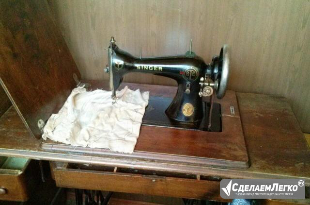 Швейная машинка Singer со столом Москва - изображение 1