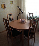 Стол и 4 стула, в хорошем состоянии Ноябрьск