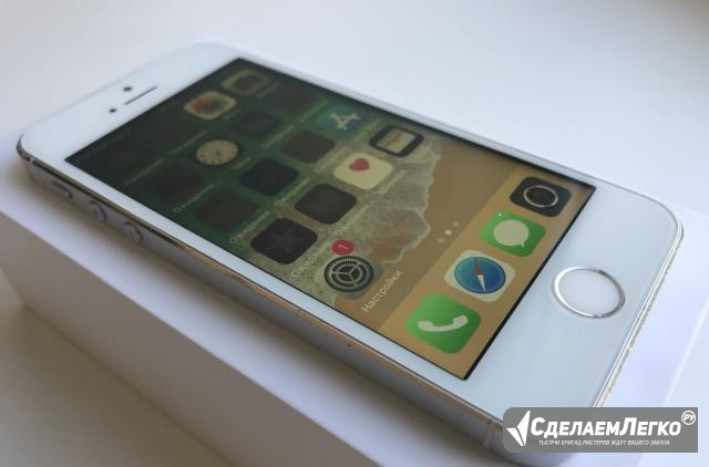 Apple iPhone 5S 16Gb Silver Комсомольск-на-Амуре - изображение 1