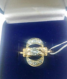 Продам роскошное кольцо с бриллиантами Волгоград