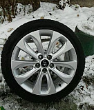 Комплект 225/45 R18 оригинальных шипованных колёс Москва