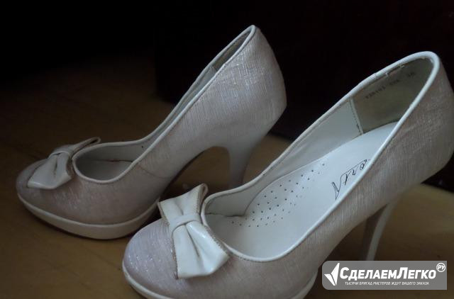 Белые свадебные туфли Новоуральск - изображение 1