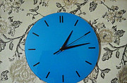 Часы настенные ярко-синие стекло новые Петрозаводск