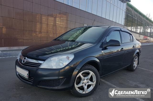 Opel Astra 1.6 МТ, 2012, седан Саратов - изображение 1