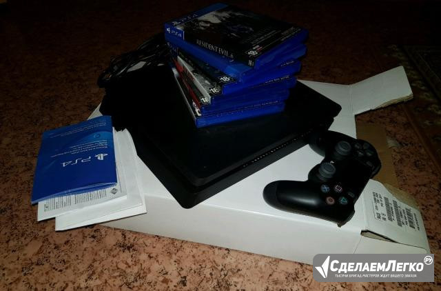 Play Station 4 Slim 500Gb + 3 диска Петропавловск-Камчатский - изображение 1