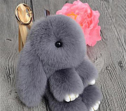 Брелок-кролик из меха 13 см / 18 см разные цвета Томск