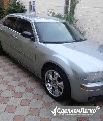 Chrysler 300C 2.7 AT, 2004, седан, битый Грозный - изображение 1