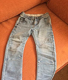 Модные джинсы на мальчика Магнитогорск