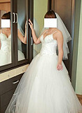 Свадебное платье р-р 44-46 Омск